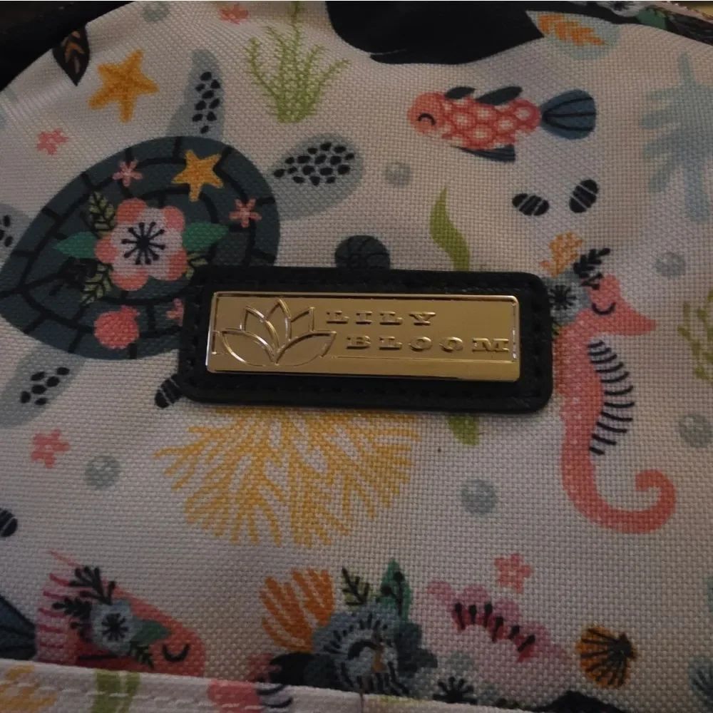 Backpack  - Picture 3 of 4
